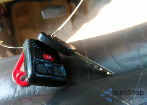 2000 Ford Explorer Xlt из США, поврежденный, VIN 1FMZU73E3YZA73281